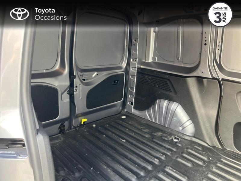 TOYOTA ProAce City VUL d’occasion à vendre à CHARMEIL chez ARVERNE (Photo 12)