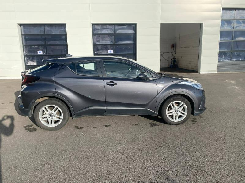 TOYOTA C-HR d’occasion à vendre à CHARMEIL chez ARVERNE (Photo 5)