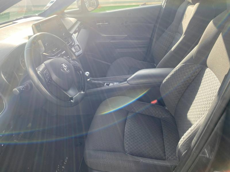 TOYOTA C-HR d’occasion à vendre à CHARMEIL chez ARVERNE (Photo 9)